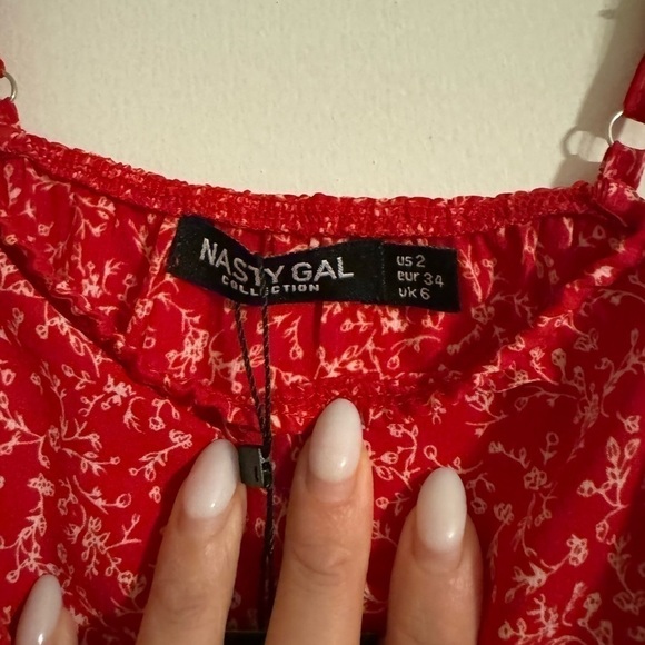 Nasty Gal Red Floral Mini Dress Size 2 US - Picture 14 of 14